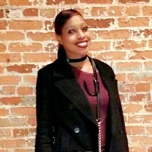 Meet your Posher, Lakiva